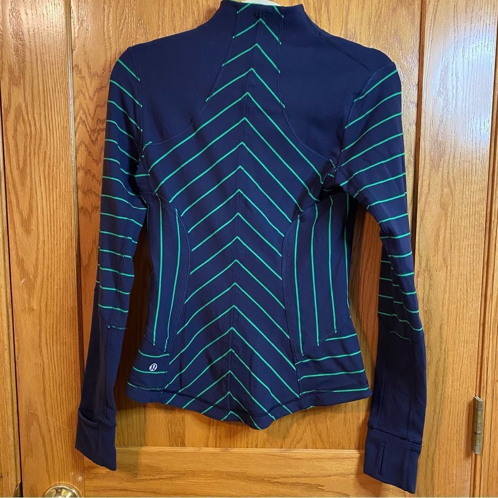 Lululemon Forme Jacket - Picture 5 of 6